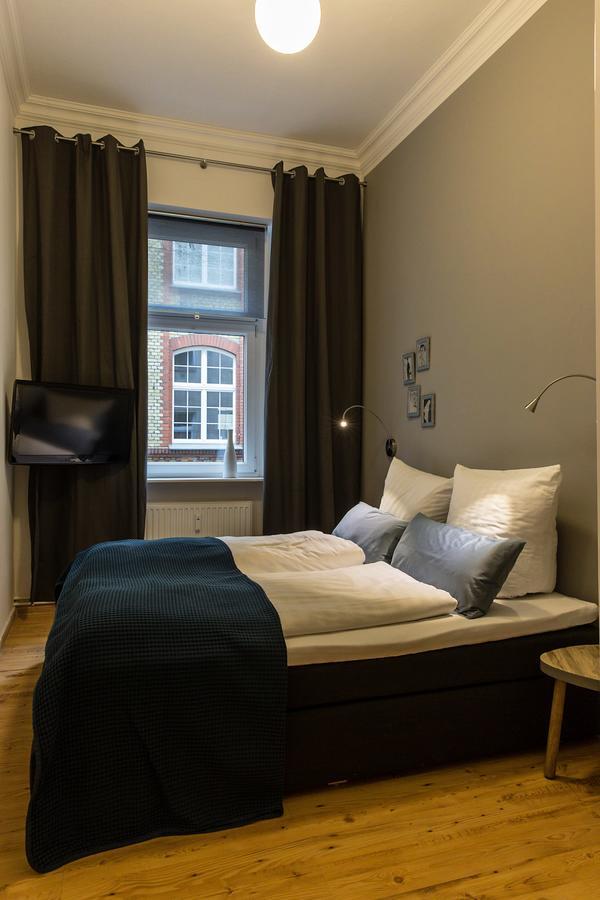 Apartment Kopen Lessing Charlotte Mauerpark Берлин Екстериор снимка